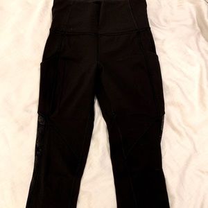 Lululemon black Goal Crusher crops, size 4